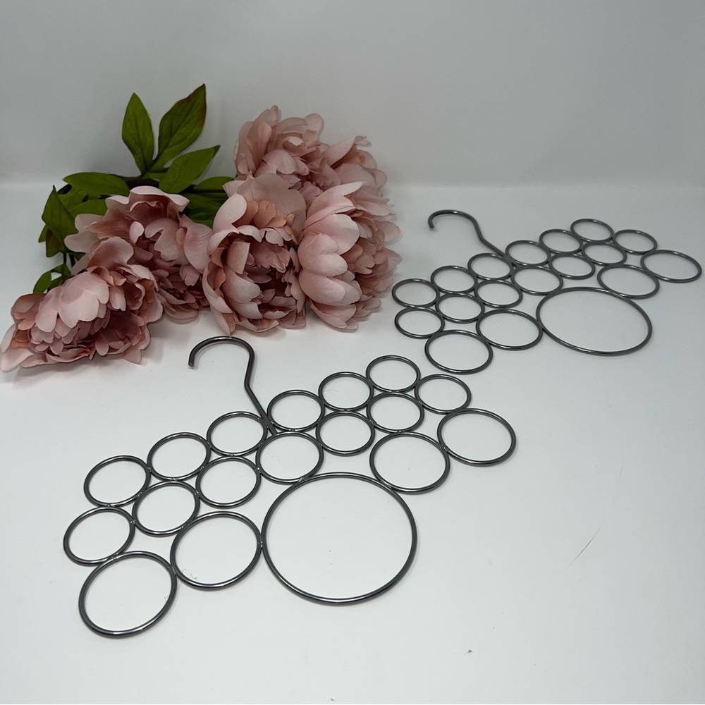 Scarf organizers (set of 2)